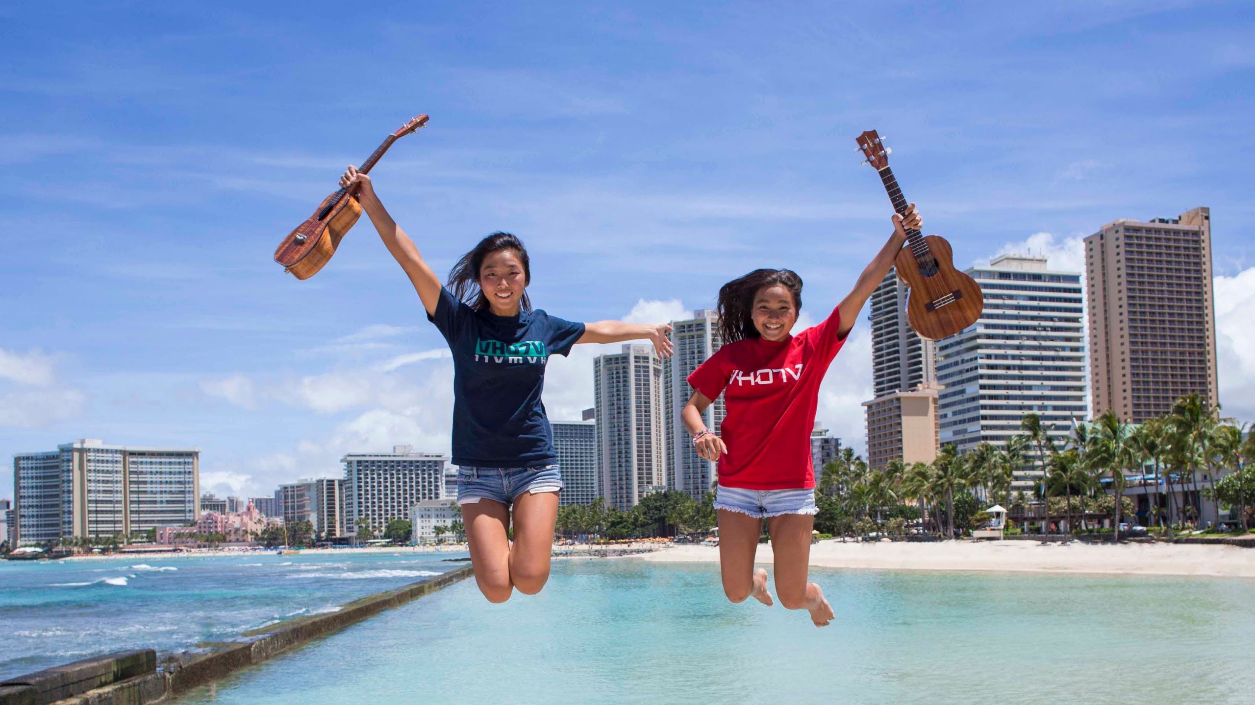 【Honoka & Azita】 Wipeout 【ウクレレ】