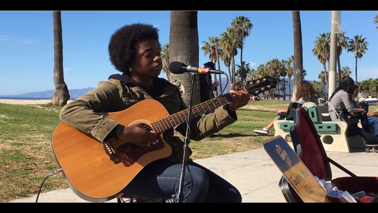 【Sunny War】 ブルース ヴェニスビーチ